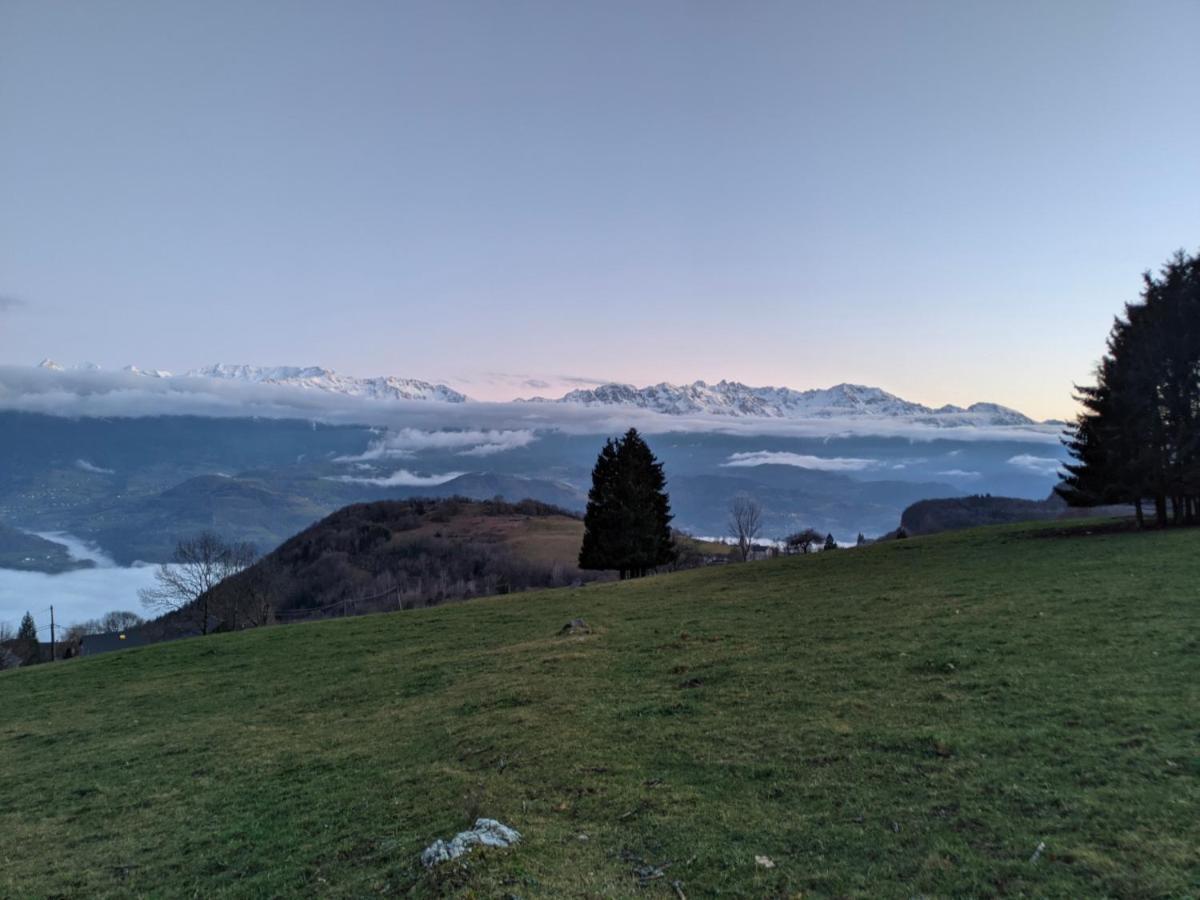 Appartement De Plain-Pied En Montagne Avec Vue Merveilleuse Sur Le Massif De Belledonne Saint Bernard du Touvet Eksteriør billede